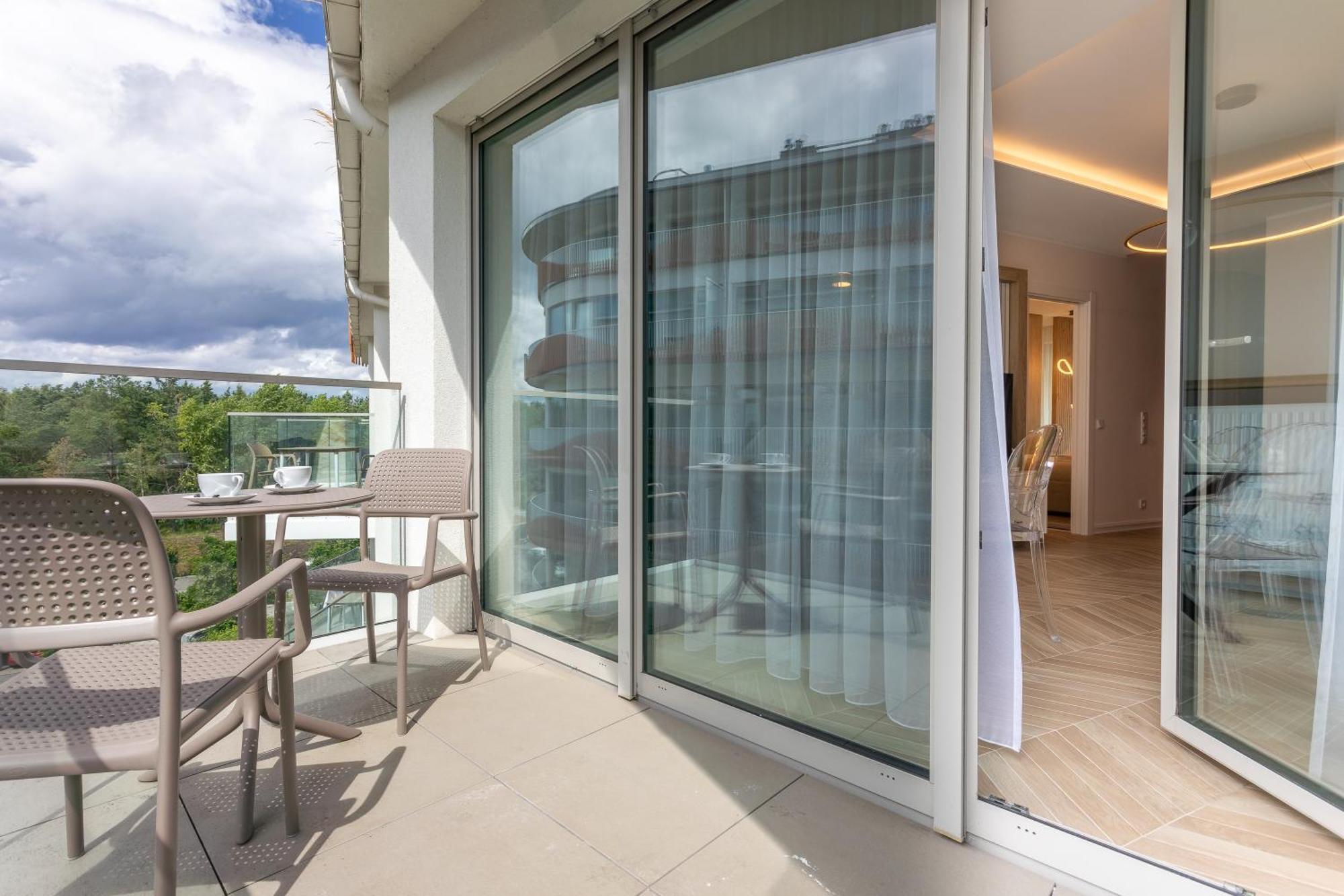 Apartpark - Ambria Apartments Swinoujscie Exterior photo